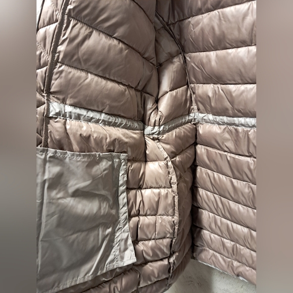 ❄️Women's XXL Kenneth Cole Puffer Jacket❄️ - Picture 3 of 5